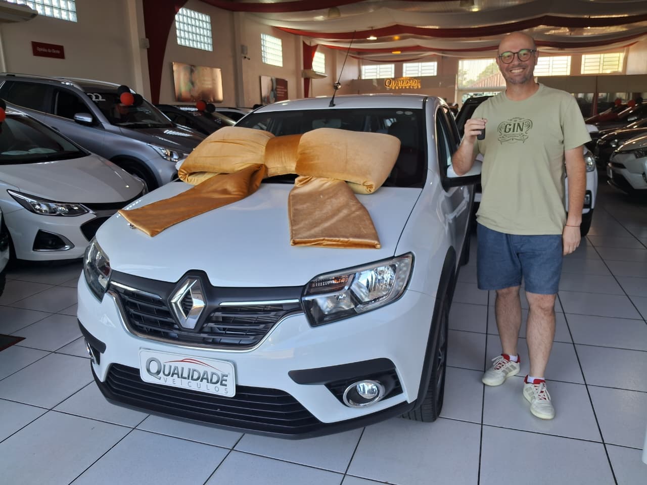 Cliente Feliz Qualidade Veículos