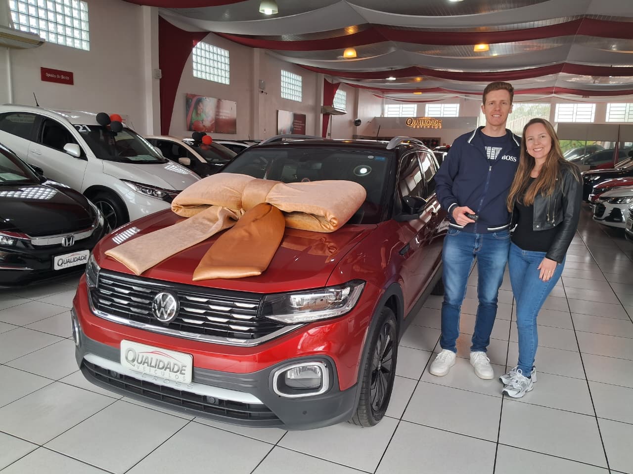 Cliente Feliz Qualidade Veículos