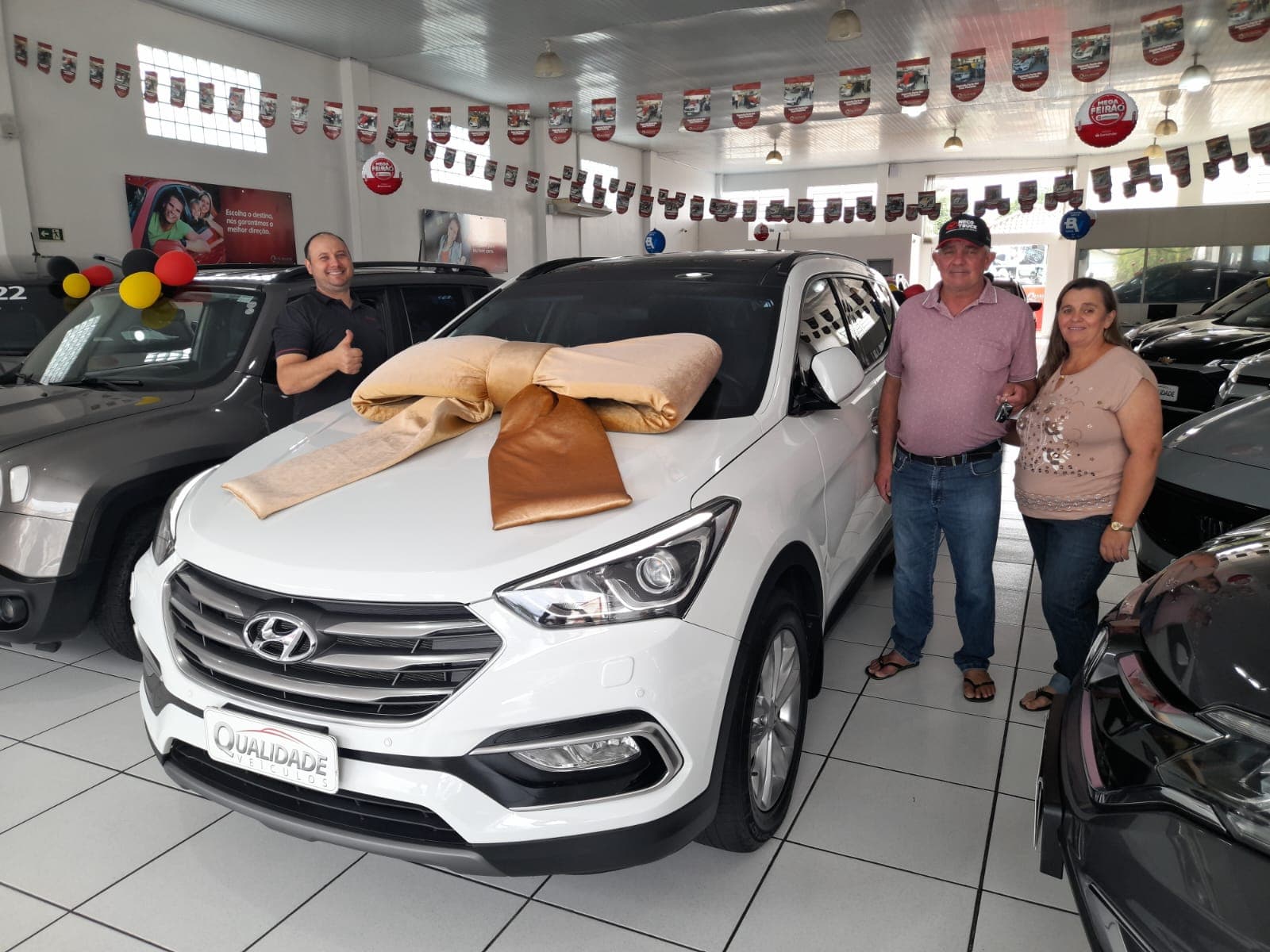 Cliente Feliz Qualidade Veículos