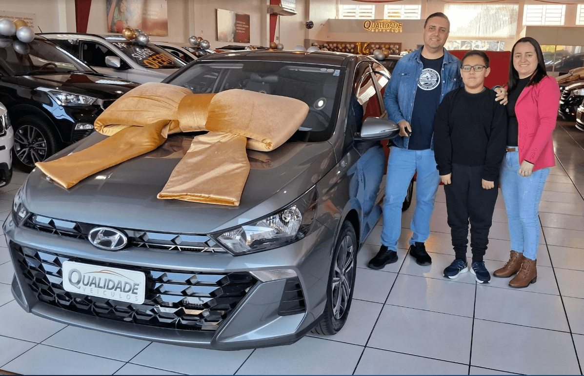 Cliente Feliz Qualidade Veículos